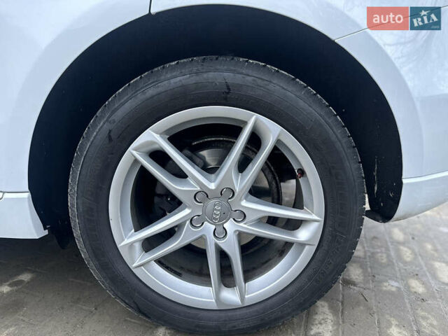 Білий Ауді Ку 5, об'ємом двигуна 1.98 л та пробігом 130 тис. км за 16950 $, фото 29 на Automoto.ua