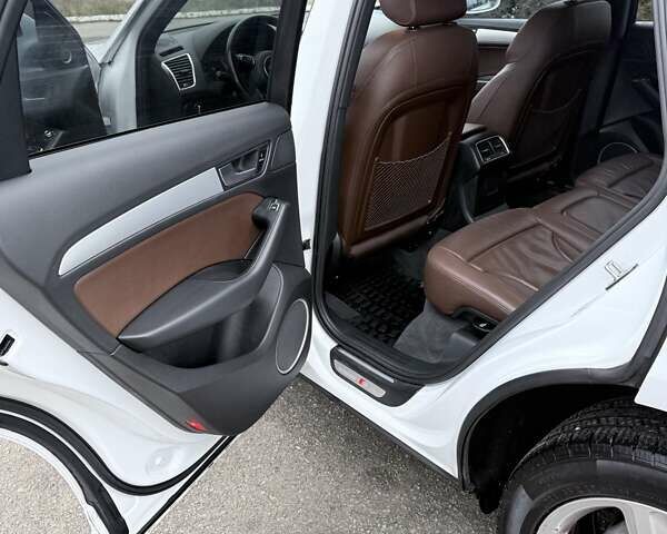 Белый Ауди Ку 5, объемом двигателя 1.98 л и пробегом 171 тыс. км за 17900 $, фото 31 на Automoto.ua