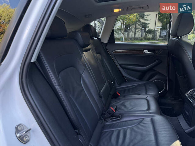 Белый Ауди Ку 5, объемом двигателя 1.98 л и пробегом 132 тыс. км за 16999 $, фото 58 на Automoto.ua