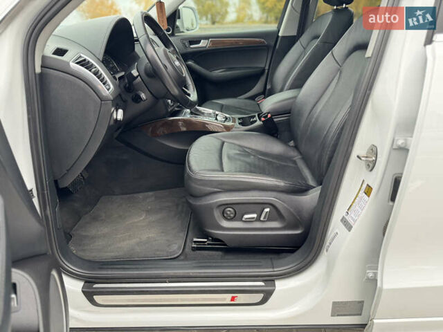 Белый Ауди Ку 5, объемом двигателя 3 л и пробегом 179 тыс. км за 17900 $, фото 34 на Automoto.ua