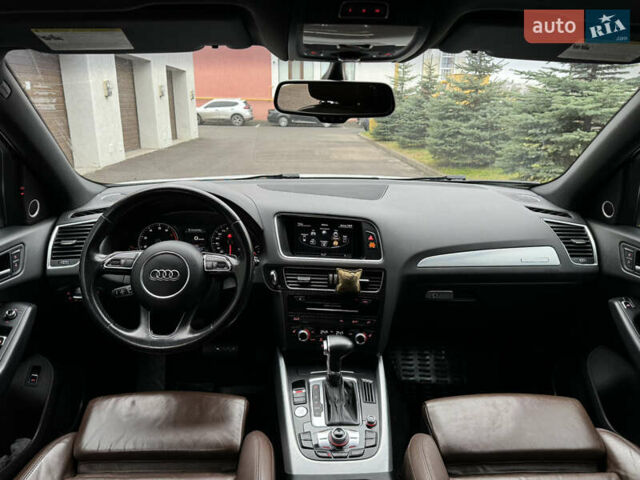 Белый Ауди Ку 5, объемом двигателя 2 л и пробегом 126 тыс. км за 19900 $, фото 19 на Automoto.ua