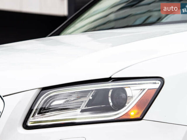 Белый Ауди Ку 5, объемом двигателя 1.98 л и пробегом 99 тыс. км за 15800 $, фото 9 на Automoto.ua