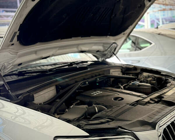 Белый Ауди Ку 5, объемом двигателя 1.98 л и пробегом 108 тыс. км за 19500 $, фото 10 на Automoto.ua