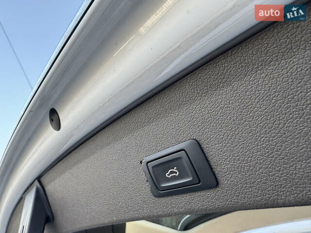 Білий Ауді Ку 5, об'ємом двигуна 2 л та пробігом 173 тис. км за 15700 $, фото 37 на Automoto.ua