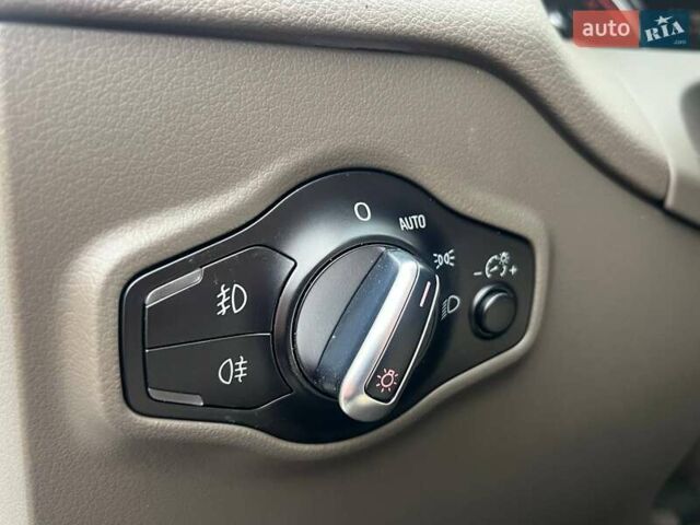 Белый Ауди Ку 5, объемом двигателя 1.98 л и пробегом 278 тыс. км за 13900 $, фото 43 на Automoto.ua