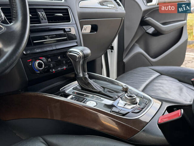 Белый Ауди Ку 5, объемом двигателя 2 л и пробегом 167 тыс. км за 16499 $, фото 57 на Automoto.ua