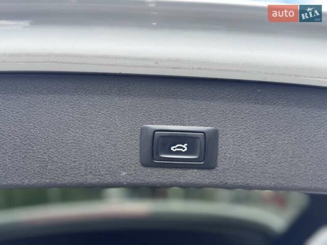 Білий Ауді Ку 5, об'ємом двигуна 1.97 л та пробігом 185 тис. км за 25500 $, фото 45 на Automoto.ua