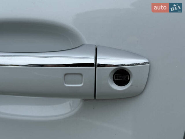 Белый Ауди Ку 5, объемом двигателя 3 л и пробегом 179 тыс. км за 17900 $, фото 11 на Automoto.ua