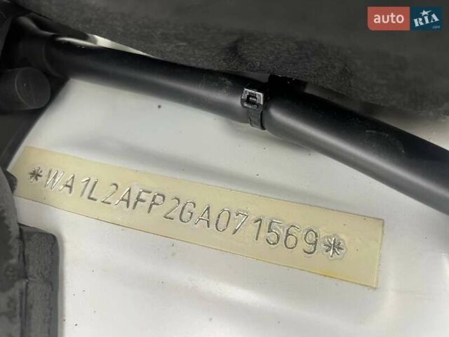 Белый Ауди Ку 5, объемом двигателя 1.98 л и пробегом 278 тыс. км за 13900 $, фото 56 на Automoto.ua