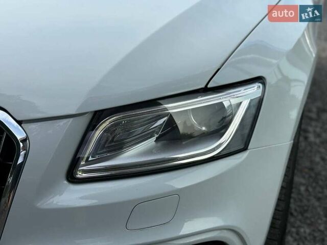 Белый Ауди Ку 5, объемом двигателя 2.97 л и пробегом 123 тыс. км за 20300 $, фото 19 на Automoto.ua