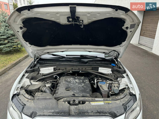 Белый Ауди Ку 5, объемом двигателя 2 л и пробегом 126 тыс. км за 19900 $, фото 39 на Automoto.ua