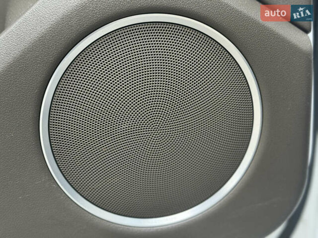 Білий Ауді Ку 5, об'ємом двигуна 1.98 л та пробігом 130 тис. км за 16950 $, фото 91 на Automoto.ua