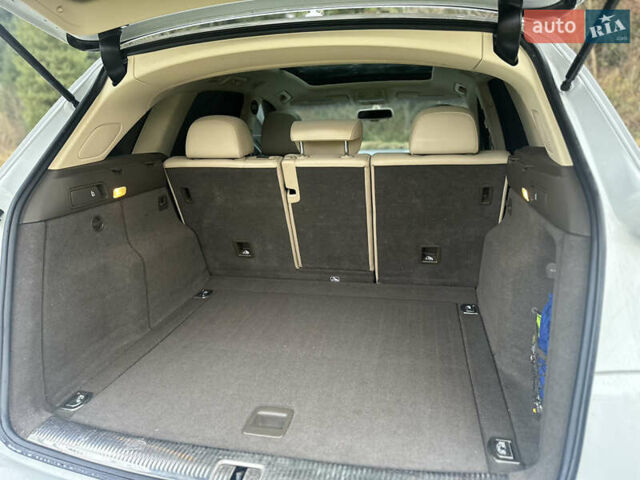 Білий Ауді Ку 5, об'ємом двигуна 1.98 л та пробігом 130 тис. км за 16950 $, фото 70 на Automoto.ua