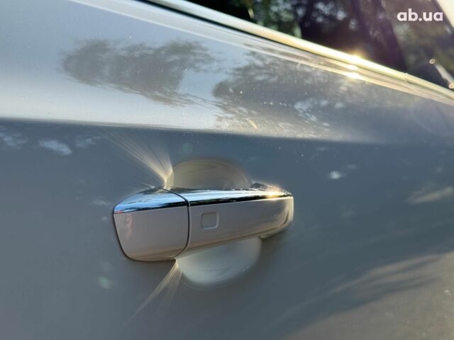 Ауди Ку 5 2016 в Запорожье на Automoto.ua Белый Ауди Ку 5, объемом двигателя 3 л и пробегом 171 тыс. км за 18490 $, фото 12 на Automoto.ua