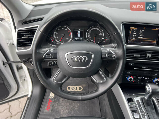 Белый Ауди Ку 5, объемом двигателя 1.98 л и пробегом 144 тыс. км за 15490 $, фото 18 на Automoto.ua