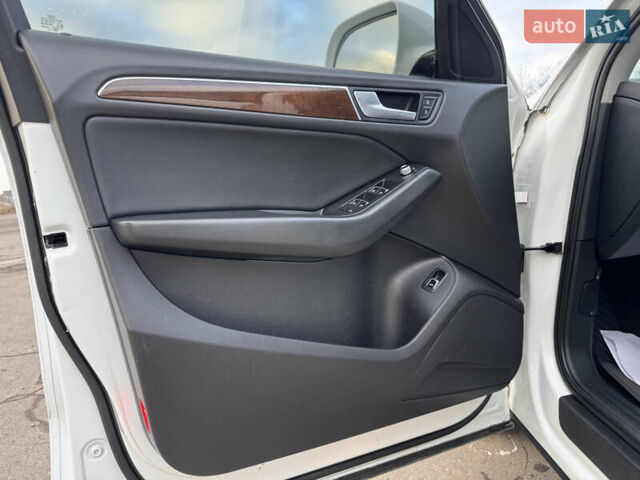 Белый Ауди Ку 5, объемом двигателя 2 л и пробегом 167 тыс. км за 16499 $, фото 46 на Automoto.ua