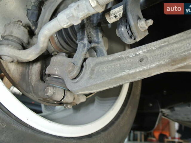 Белый Ауди Ку 5, объемом двигателя 1.98 л и пробегом 146 тыс. км за 17900 $, фото 91 на Automoto.ua