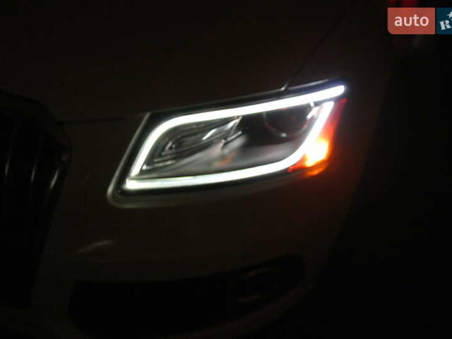 Белый Ауди Ку 5, объемом двигателя 1.98 л и пробегом 146 тыс. км за 17900 $, фото 112 на Automoto.ua