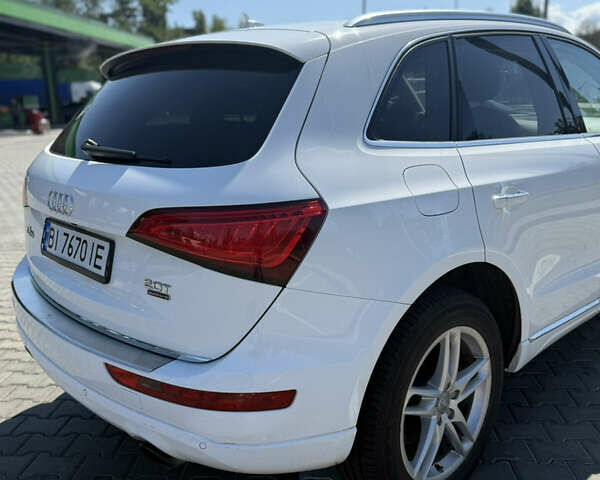 Белый Ауди Ку 5, объемом двигателя 0 л и пробегом 260 тыс. км за 17300 $, фото 9 на Automoto.ua