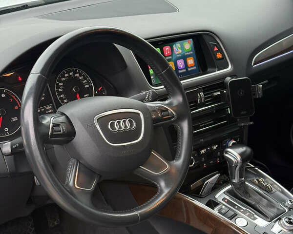 Белый Ауди Ку 5, объемом двигателя 1.98 л и пробегом 141 тыс. км за 17500 $, фото 8 на Automoto.ua