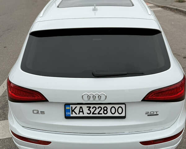 Белый Ауди Ку 5, объемом двигателя 1.98 л и пробегом 141 тыс. км за 17500 $, фото 19 на Automoto.ua