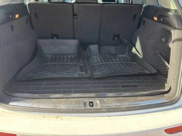 Белый Ауди Ку 5, объемом двигателя 2 л и пробегом 80 тыс. км за 3100 $, фото 9 на Automoto.ua