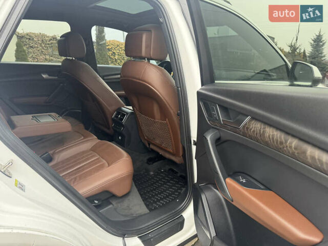 Білий Ауді Ку 5, об'ємом двигуна 2 л та пробігом 185 тис. км за 20990 $, фото 44 на Automoto.ua