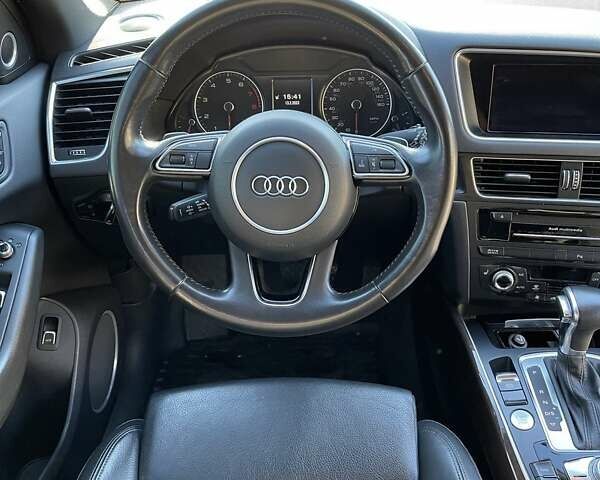 Білий Ауді Ку 5, об'ємом двигуна 2 л та пробігом 171 тис. км за 23000 $, фото 9 на Automoto.ua