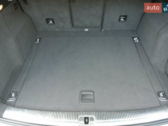 Белый Ауди Ку 5, объемом двигателя 1.98 л и пробегом 146 тыс. км за 17900 $, фото 24 на Automoto.ua