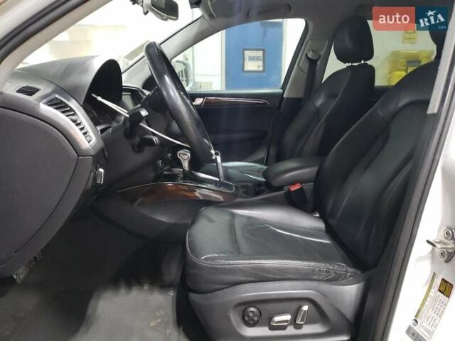 Белый Ауди Ку 5, объемом двигателя 1.98 л и пробегом 170 тыс. км за 2500 $, фото 6 на Automoto.ua