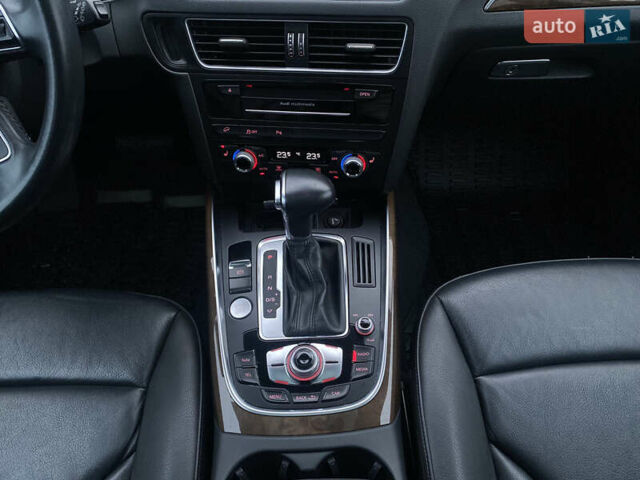 Белый Ауди Ку 5, объемом двигателя 2 л и пробегом 97 тыс. км за 18900 $, фото 17 на Automoto.ua