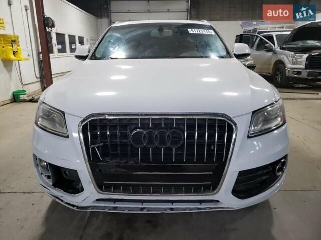 Белый Ауди Ку 5, объемом двигателя 1.98 л и пробегом 170 тыс. км за 2500 $, фото 4 на Automoto.ua