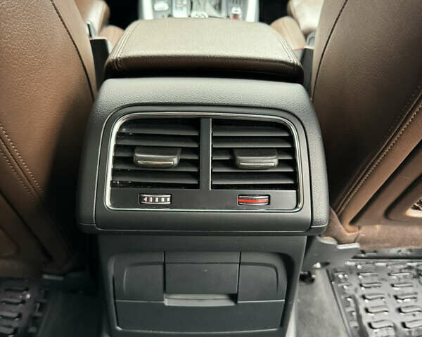 Белый Ауди Ку 5, объемом двигателя 2 л и пробегом 126 тыс. км за 19900 $, фото 32 на Automoto.ua