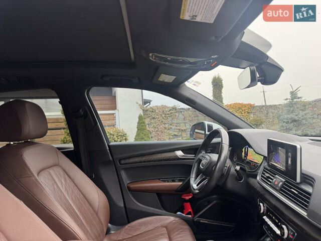 Білий Ауді Ку 5, об'ємом двигуна 2 л та пробігом 185 тис. км за 20990 $, фото 40 на Automoto.ua