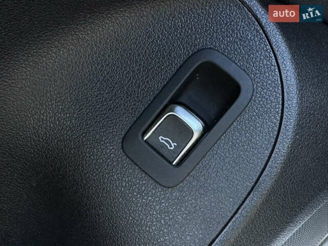 Белый Ауди Ку 5, объемом двигателя 1.98 л и пробегом 132 тыс. км за 16999 $, фото 32 на Automoto.ua