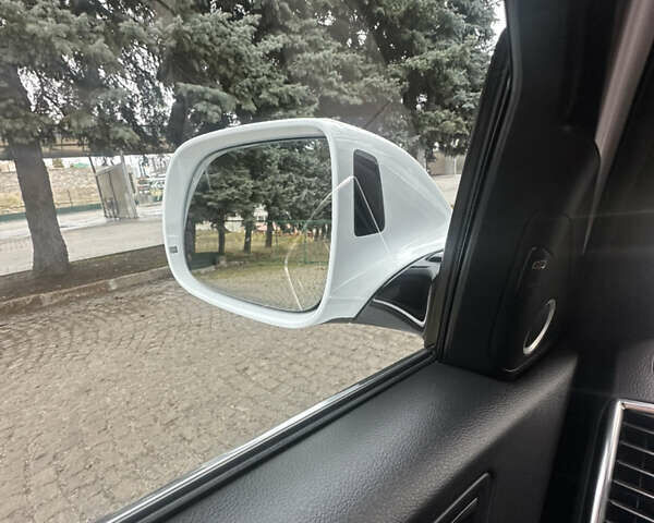 Белый Ауди Ку 5, объемом двигателя 1.98 л и пробегом 178 тыс. км за 17000 $, фото 18 на Automoto.ua