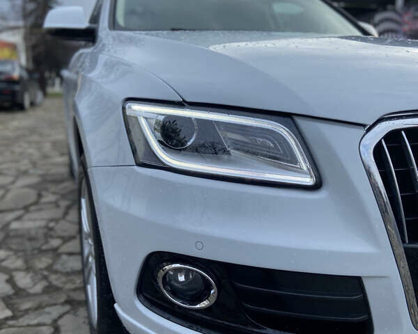 Белый Ауди Ку 5, объемом двигателя 1.98 л и пробегом 73 тыс. км за 17300 $, фото 7 на Automoto.ua