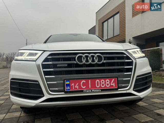 Білий Ауді Ку 5, об'ємом двигуна 2 л та пробігом 185 тис. км за 20990 $, фото 47 на Automoto.ua