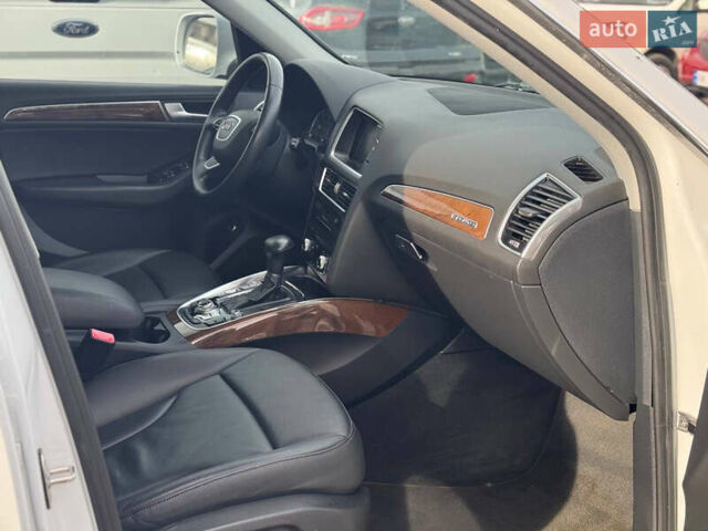 Белый Ауди Ку 5, объемом двигателя 1.98 л и пробегом 298 тыс. км за 16000 $, фото 3 на Automoto.ua