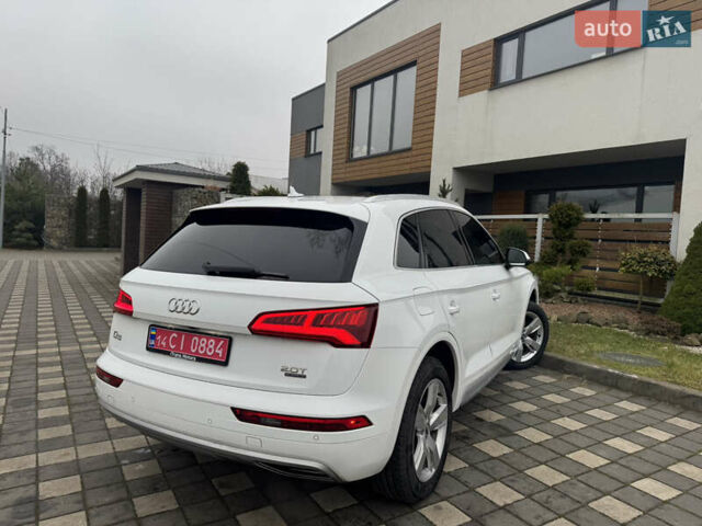 Білий Ауді Ку 5, об'ємом двигуна 2 л та пробігом 185 тис. км за 20990 $, фото 9 на Automoto.ua