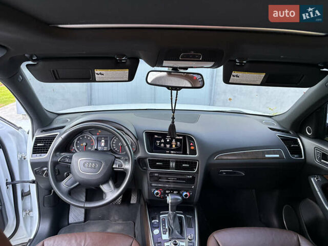 Ауди Ку 5 2016 в Львове на Automoto.ua Белый Ауди Ку 5, объемом двигателя 2 л и пробегом 181 тыс. км за 17850 $, фото 30 на Automoto.ua