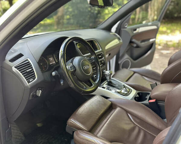 Ауди Ку 5 2016 в Львове на Automoto.ua Белый Ауди Ку 5, объемом двигателя 1.98 л и пробегом 91 тыс. км за 23800 $, фото 45 на Automoto.ua