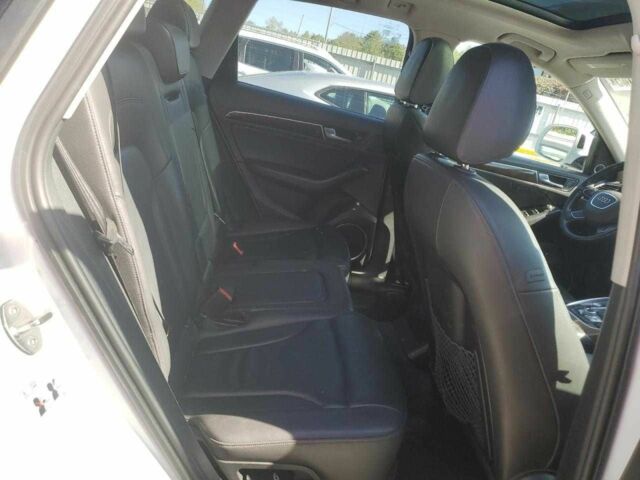 Белый Ауди Ку 5, объемом двигателя 2 л и пробегом 99 тыс. км за 2900 $, фото 10 на Automoto.ua