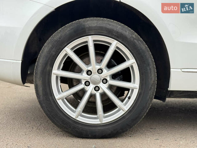 Белый Ауди Ку 5, объемом двигателя 1.98 л и пробегом 174 тыс. км за 16900 $, фото 8 на Automoto.ua