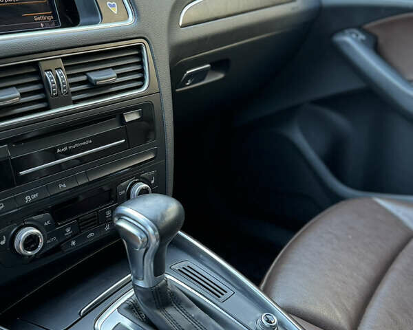 Белый Ауди Ку 5, объемом двигателя 1.98 л и пробегом 108 тыс. км за 19500 $, фото 30 на Automoto.ua