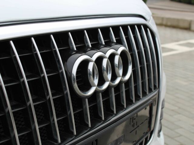 Білий Ауді Ку 5, об'ємом двигуна 2 л та пробігом 150 тис. км за 16900 $, фото 6 на Automoto.ua