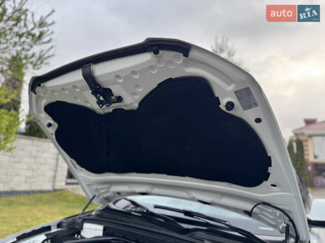 Белый Ауди Ку 5, объемом двигателя 2 л и пробегом 169 тыс. км за 14850 $, фото 46 на Automoto.ua