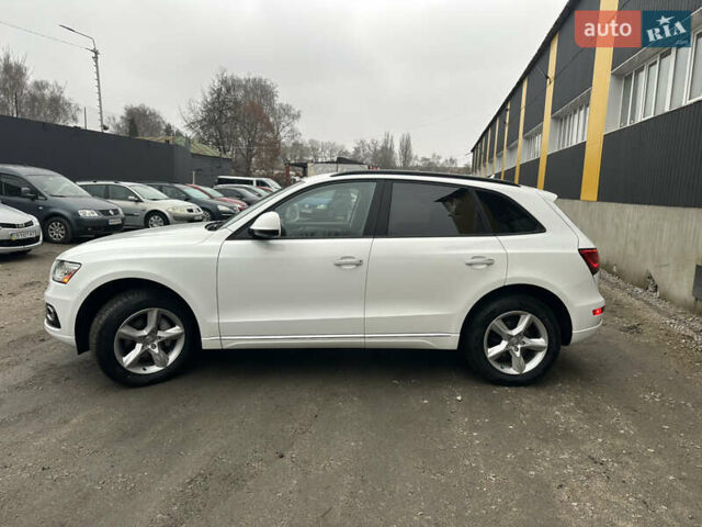 Белый Ауди Ку 5, объемом двигателя 2 л и пробегом 130 тыс. км за 17500 $, фото 22 на Automoto.ua