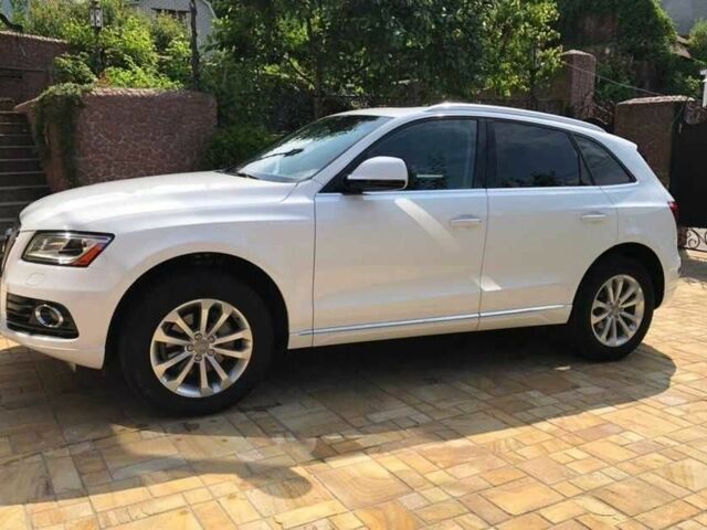 Белый Ауди Ку 5, объемом двигателя 2 л и пробегом 101 тыс. км за 10700 $, фото 1 на Automoto.ua