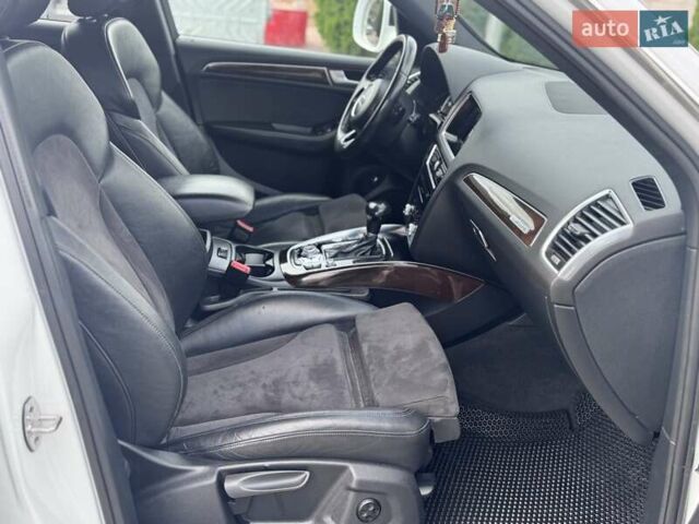 Білий Ауді Ку 5, об'ємом двигуна 1.97 л та пробігом 185 тис. км за 25500 $, фото 37 на Automoto.ua